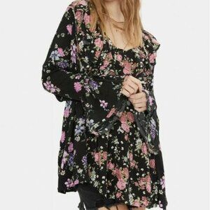 Free People | Loretta Oversized Floral Tunic in Black & Pink | Size Medium